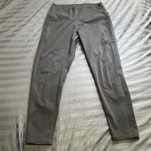 Colorfulkoala 7/8 Legging with Pockets, Large, Like New